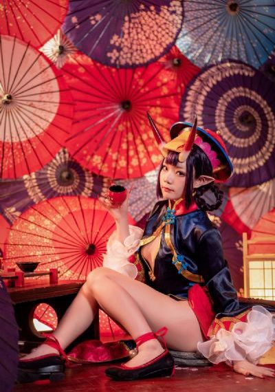 三年中文在线观看免费观看高清版_超清免费观看视频